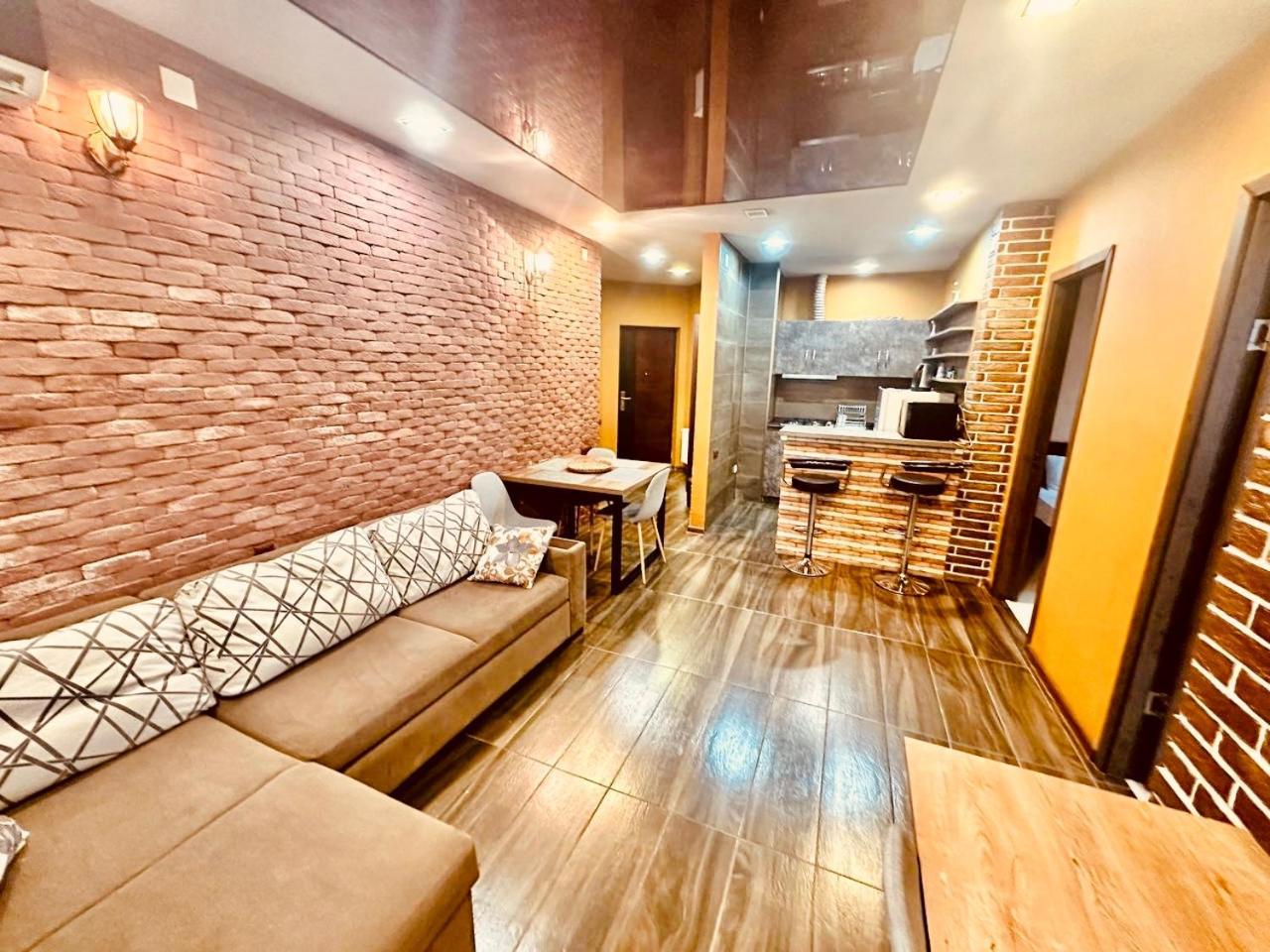 Marnika Apartment Батуми Экстерьер фото