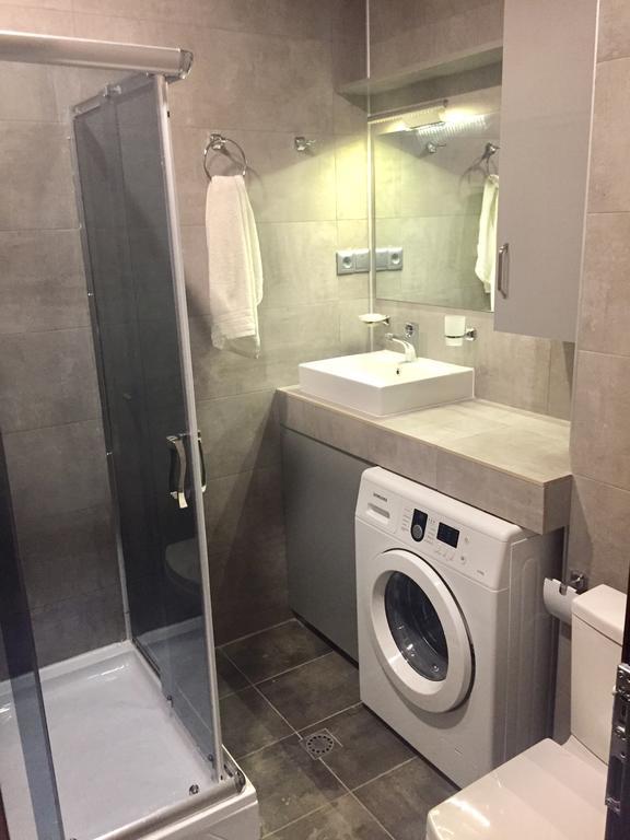 Marnika Apartment Батуми Экстерьер фото
